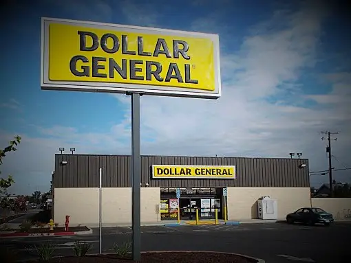 Dollar General Store front