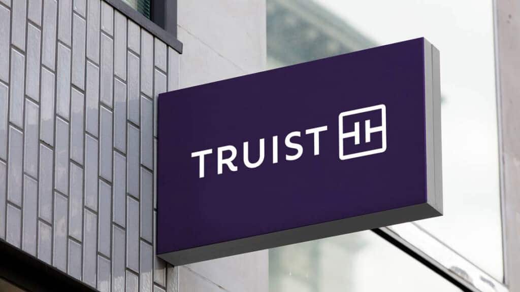 Truist Bank Logo